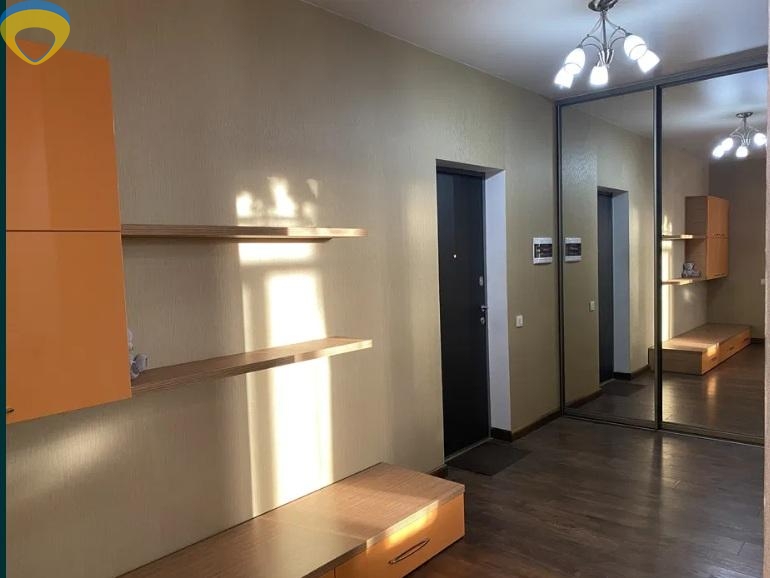 продажа однокомнатной квартиры номер A-173493 в Приморском районе, фото номер 8